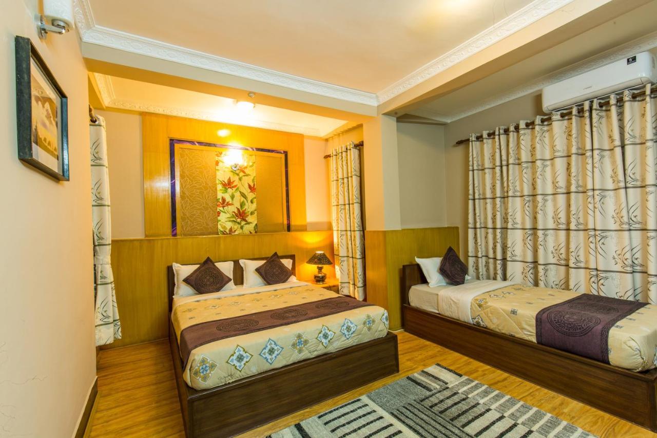 Hotel Acme Inn Катманду Екстер'єр фото