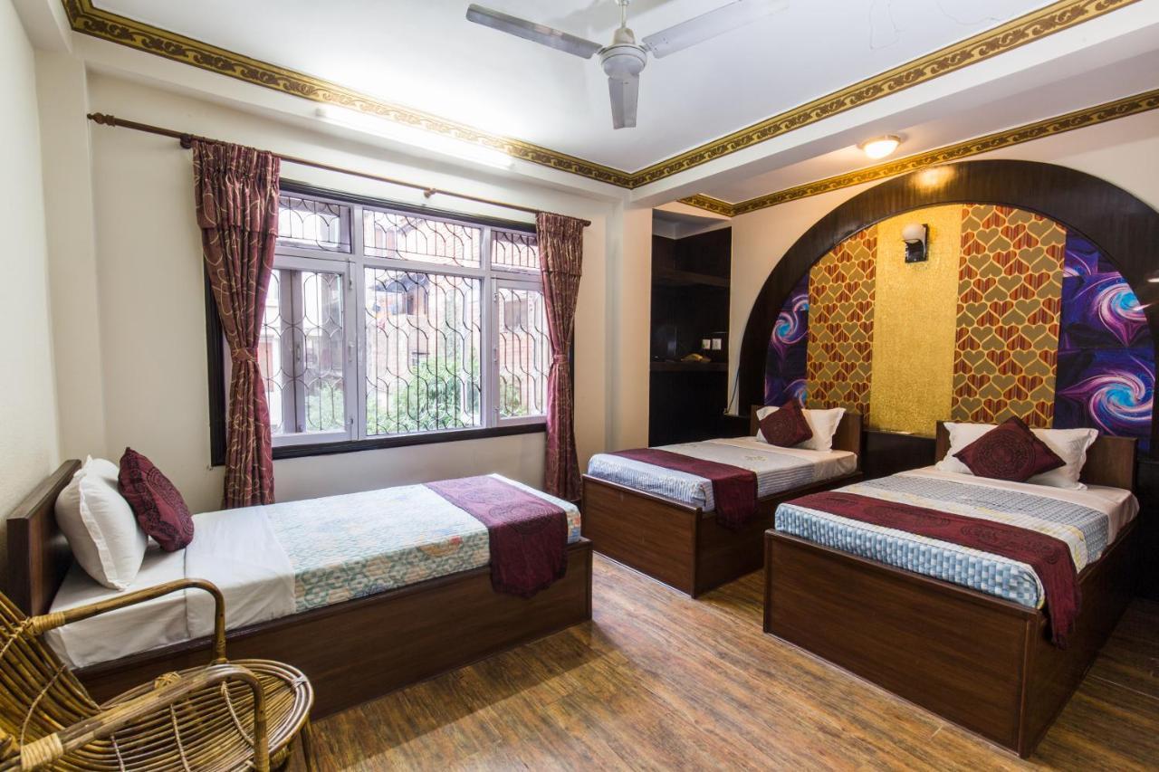 Hotel Acme Inn Катманду Екстер'єр фото