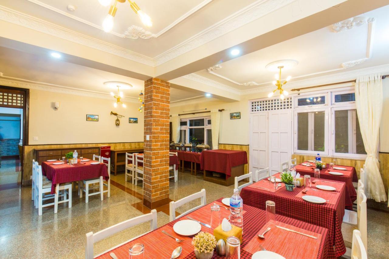 Hotel Acme Inn Катманду Екстер'єр фото