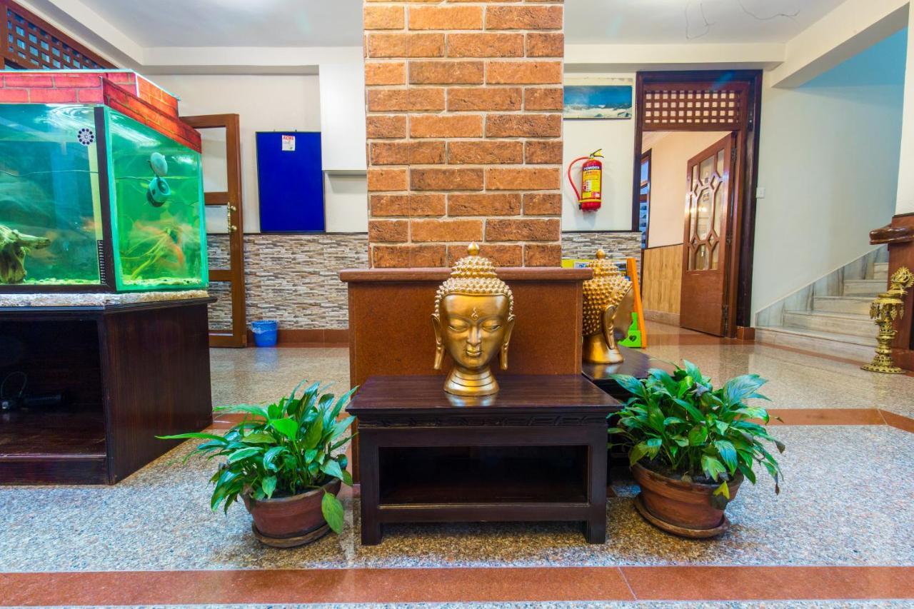 Hotel Acme Inn Катманду Екстер'єр фото